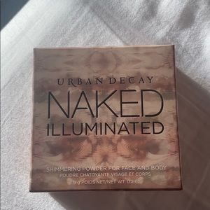 Urban decay naked illuminated (lit)